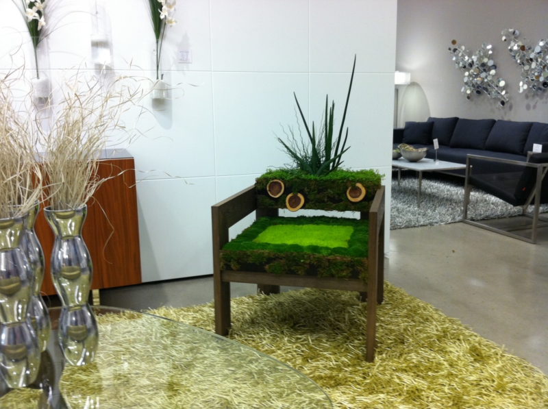 Global Moss  Live Chair